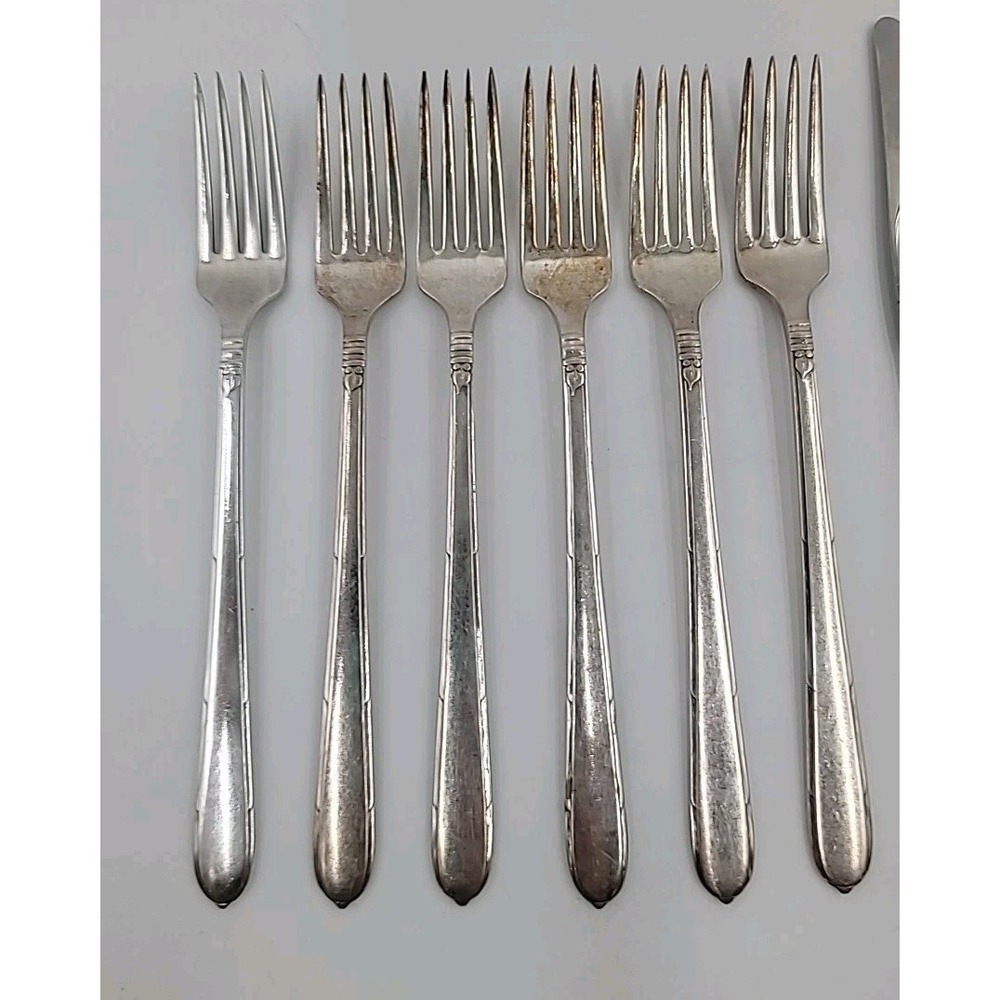 12pc BERKLEY SQUARE Oneida Community  Silverplate Dinner Forks Knives Flatware